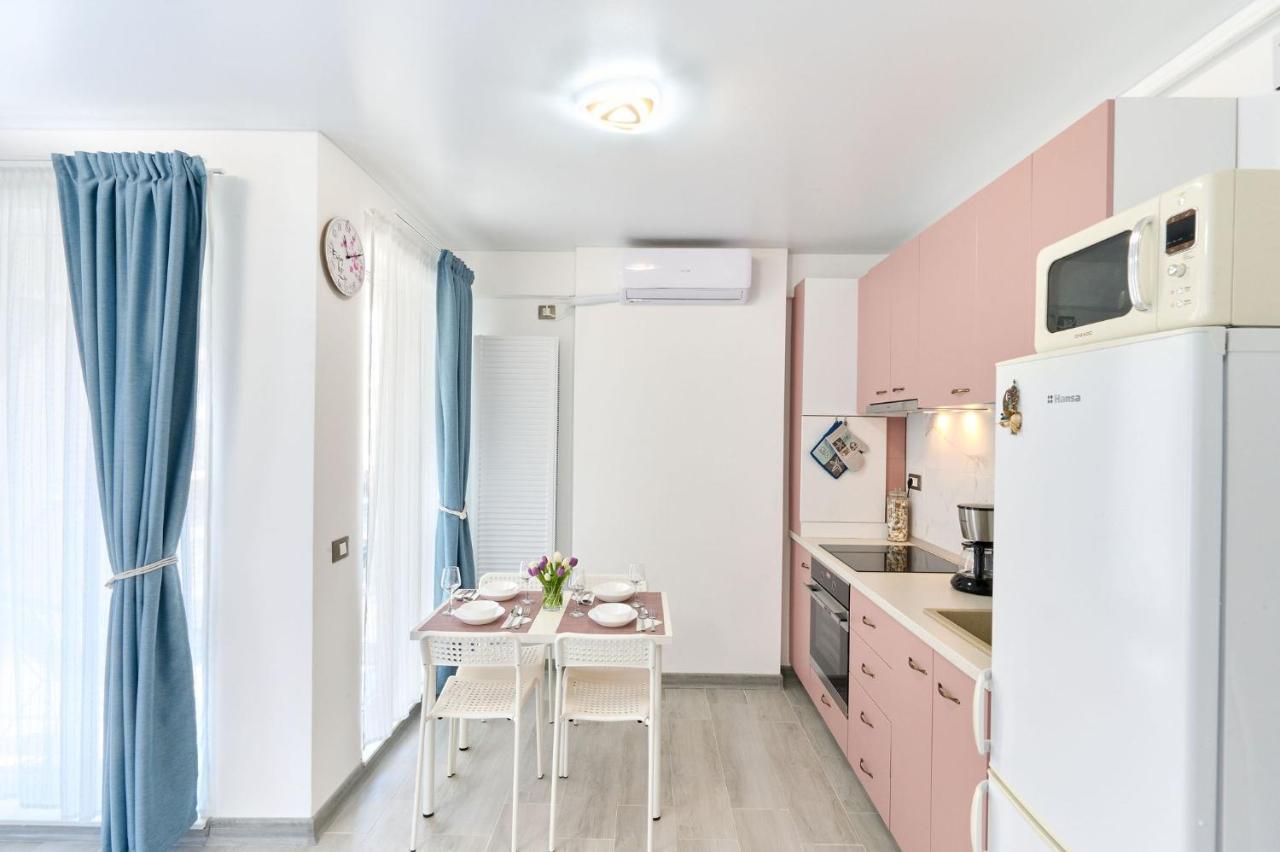 Kida'S Apartment In Nord10-Pool-Playground Mamaia Exterior foto